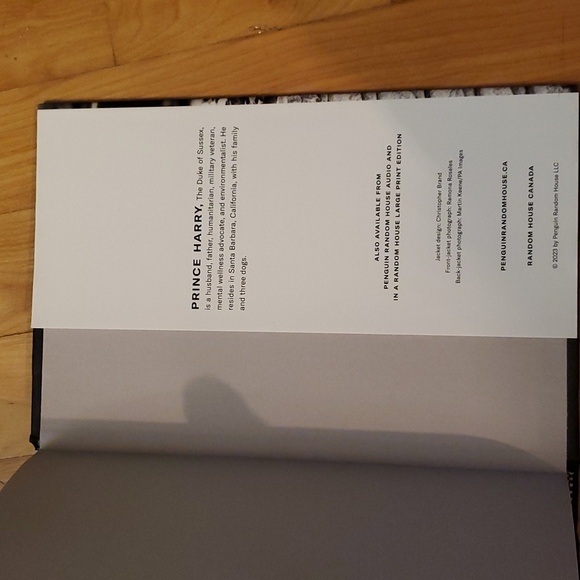 NEW hardcover book. Prince Harry "Spare" biography. Royalty. - Picture 5 of 7